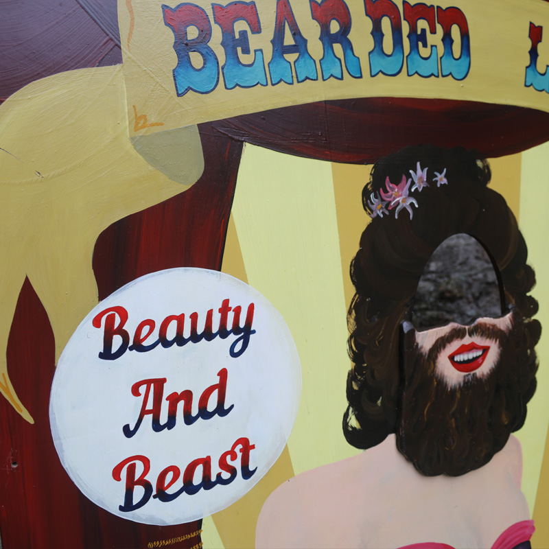 Bearded Lady Peep Board  2